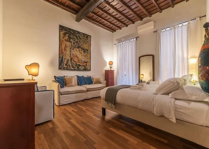 Unique Opportunity To Live In A Renaissance Palace - Ac/wi-fi דירה *